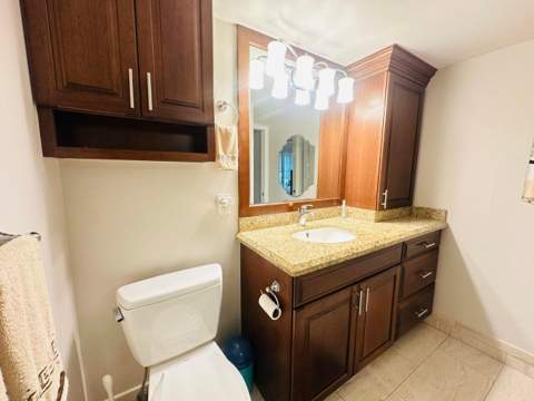 310 Grantham A, Deerfield Beach FL - photo 21 of 36