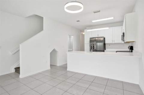 4748 SW 63rd Terrace, Davie FL - photo 8 of 31