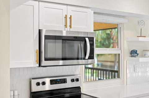 2121 S Ocean Boulevard #106, Lauderdale-By-The-Sea FL - photo 7 of 74