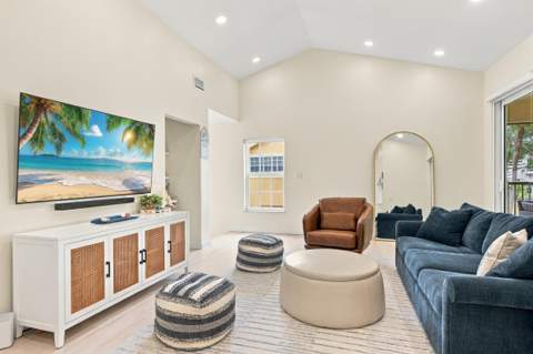 2121 S Ocean Boulevard #106, Lauderdale-By-The-Sea FL - photo 19 of 74
