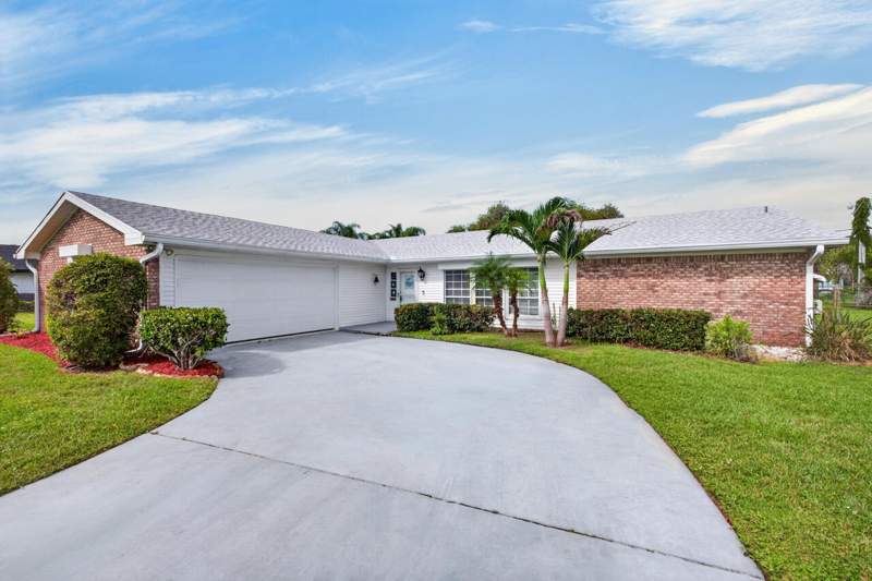 3 bedroom Single Family Residence at 2156 SE Harlow Street, South Port St Lucie Unit 4, Port St. Lucie — photo 4