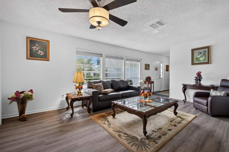 3 bedroom Single Family Residence at 2156 SE Harlow Street, South Port St Lucie Unit 4, Port St. Lucie — photo 5