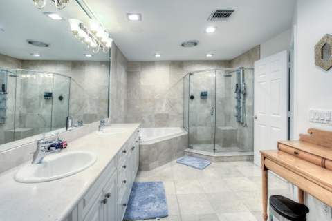 931 NE 23rd Terrace, Pompano Beach FL - photo 9 of 19