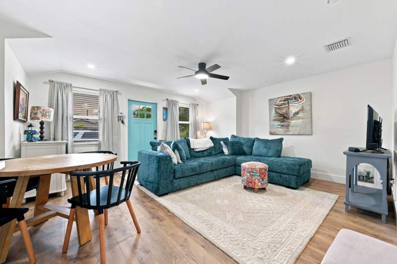 3 bedroom Single Family Residence at 227 S E Street, Lake Worth Town Of, Lake Worth Beach — photo 5