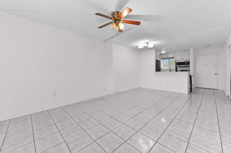 1 bedroom Condominium at 6034 Forest Hill Boulevard #107, Forest Hill Gardens, West Palm Beach — photo 3