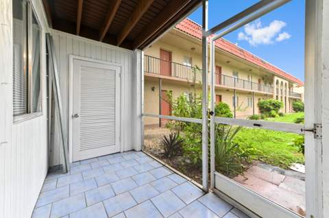 6034 Forest Hill Boulevard #107, West Palm Beach FL - photo 20 of 22