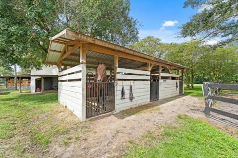 5258 SW Cherokee Street, Palm City FL - photo 12 of 35