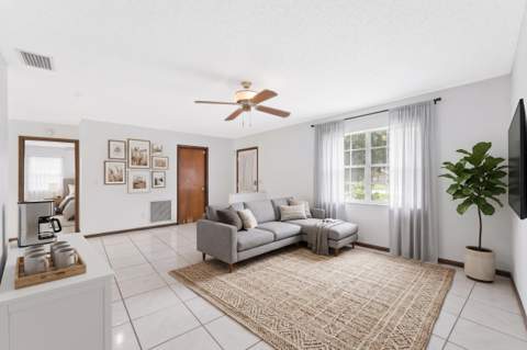 629 SW Ray Avenue, Port St. Lucie FL - photo 7 of 47