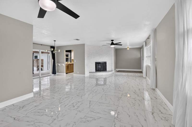 4 bedroom Single Family Residence at 214 NE 25th Street, Boca Woods, Boca Raton — photo 5