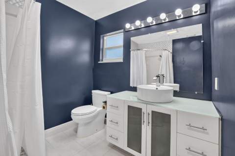214 NE 25th Street, Boca Raton FL - photo 10 of 33