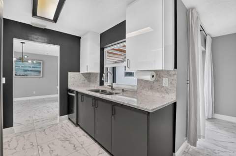 214 NE 25th Street, Boca Raton FL - photo 12 of 33