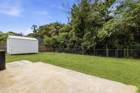 15409 Los Angeles Drive, Loxahatchee FL - photo 7 of 10