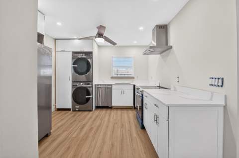 402 SE 1st Street, Boynton Beach FL - photo 6 of 32