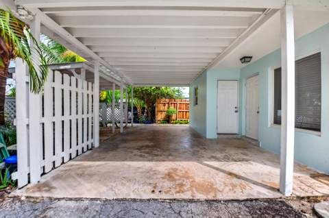 402 SE 1st Street, Boynton Beach FL - photo 18 of 32