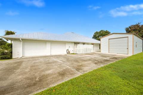1002 Ibis Avenue, Fort Pierce FL - photo 16 of 56