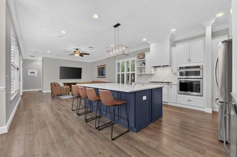 122 Santiago Drive, Jupiter FL - photo 8 of 37