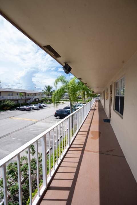 7605 NW 4th Place #206, Margate FL - photo 24 of 33