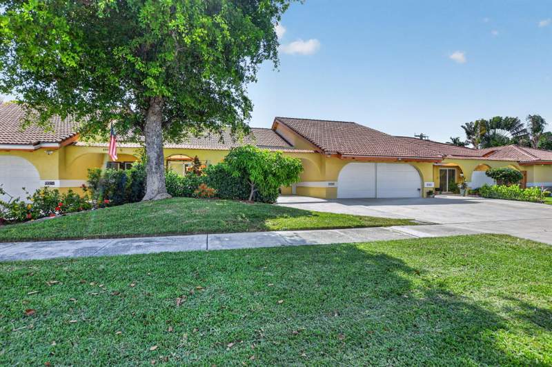 3 bedroom Villa at 4460 NE 5th Avenue, Villa Rica, Boca Raton — photo 2