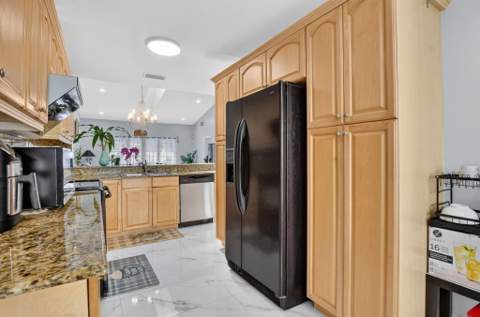 4460 NE 5th Avenue, Boca Raton FL - photo 11 of 52