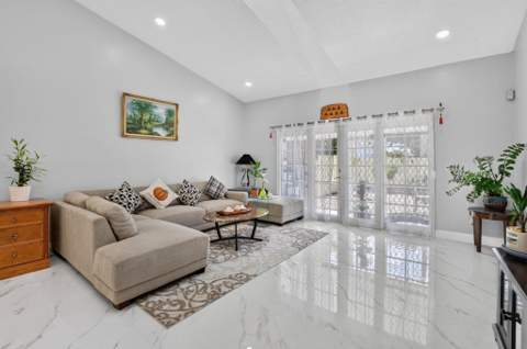 4460 NE 5th Avenue, Boca Raton FL - photo 16 of 52