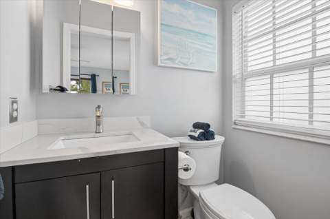 2151 NE 68th #201, Fort Lauderdale FL - photo 10 of 21