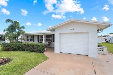 2114 SW 13th Place, Boynton Beach FL - photo 6 of 44