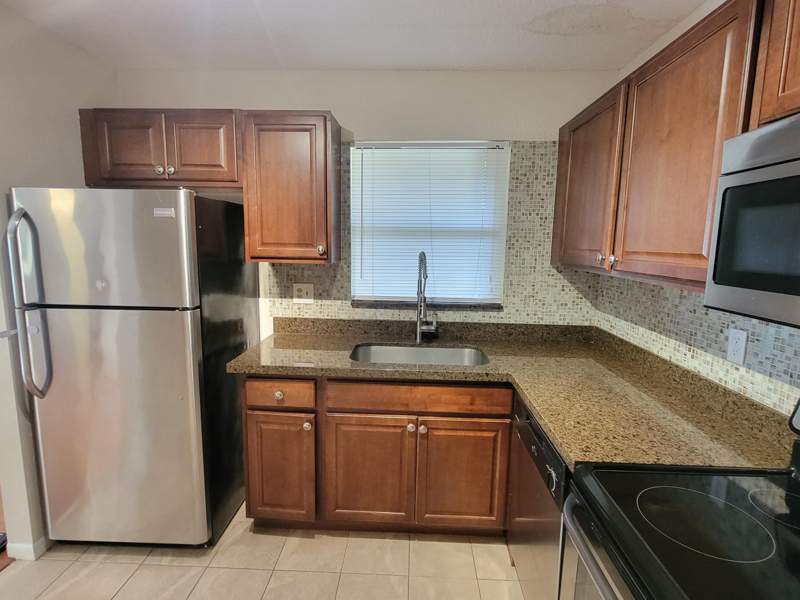 2 bedroom Condominium at 2539 NW 49 Terrace #703, Centerpointe, Coconut Creek — photo 4