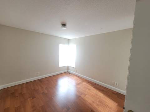 2539 NW 49 Terrace #703, Coconut Creek FL - photo 16 of 37