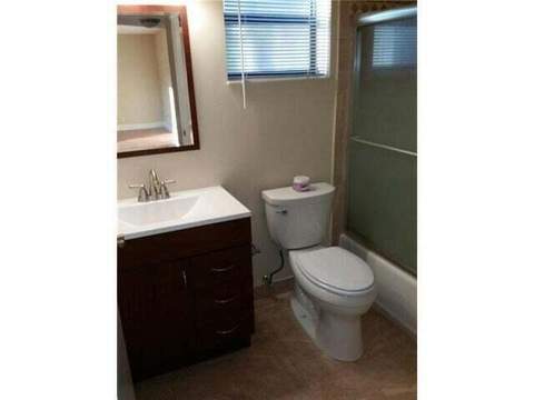 2539 NW 49 Terrace #703, Coconut Creek FL - photo 19 of 37