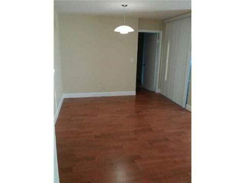 2539 NW 49 Terrace #703, Coconut Creek FL - photo 20 of 37