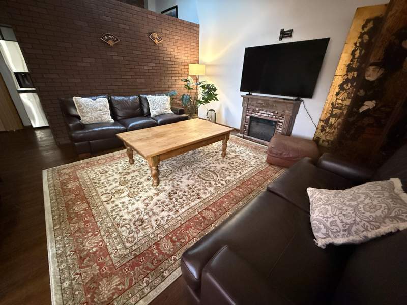 2 bedroom Townhouse at 1275 Periwinkle Place, Sugar Pond Manor Of Wellington, Wellington — photo 3