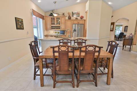 5379 Brookview Drive, Boynton Beach FL - photo 16 of 40