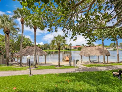 900 Colony Point Circle #205, Pembroke Pines FL - photo 23 of 37