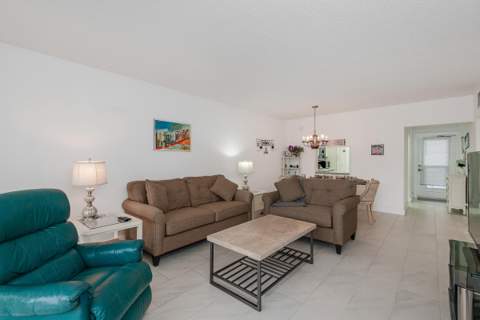 1501 S Ocean Boulevard #208, Lauderdale-By-The-Sea FL - photo 7 of 34