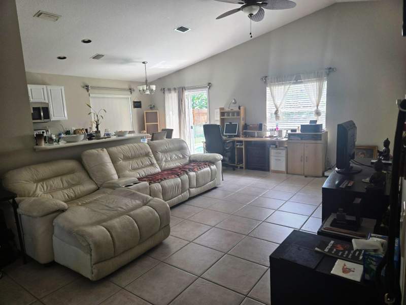 2 bedroom Single Family Residence at 6374 Robinson Street, North Palm Beach Heights, Jupiter — photo 4