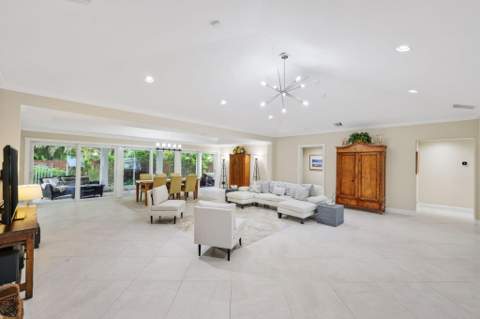 4535 Oak Tree Court, Delray Beach FL - photo 12 of 63