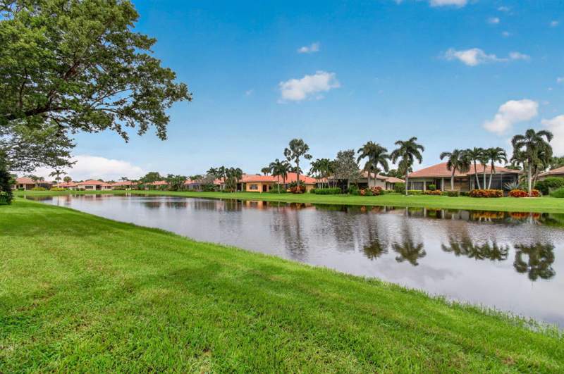 4 bedroom Single Family Residence at 6872 Antinori Lane, Tivoli Lakes, Boynton Beach — photo 5