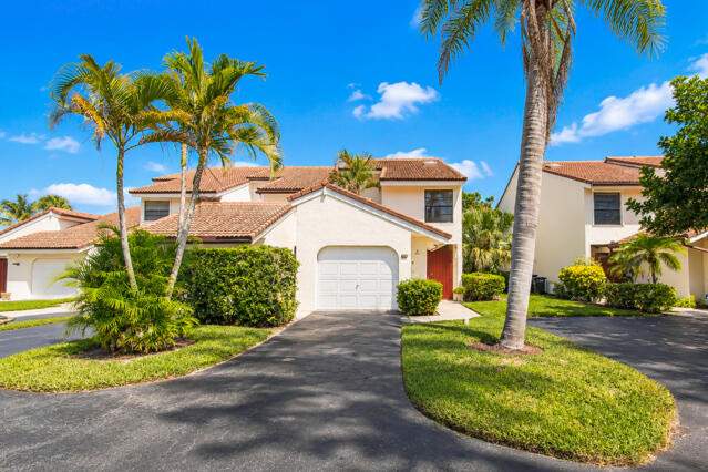 3 bedroom Townhouse at 1800 Embassy Drive #132, Vista Del Lago Condo, West Palm Beach — photo 2