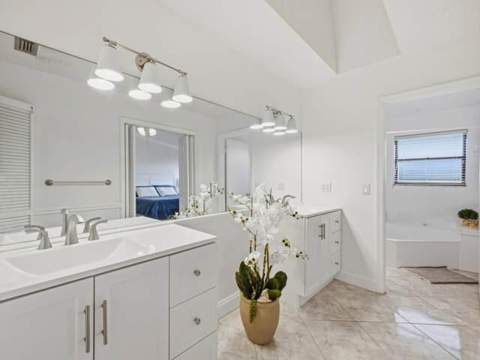 1800 Embassy Drive #132, West Palm Beach FL - photo 22 of 31