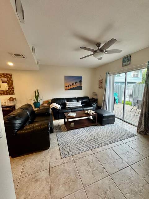 1925 NE 15th Avenue #1925, Fort Lauderdale FL - photo 9 of 29