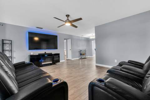 3740 NW 113th Avenue, Sunrise FL - photo 12 of 52