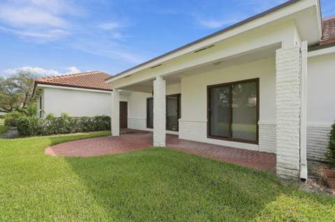 2990 Conifer Drive, Fort Pierce FL - photo 24 of 28
