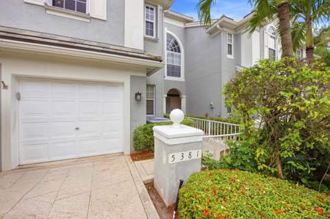 5381 Grand Park Place, Boca Raton FL - photo 6 of 52