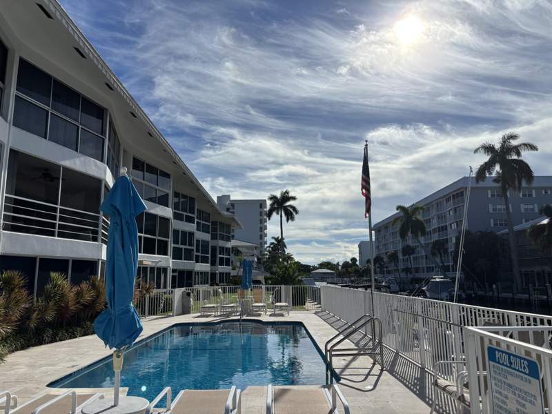 1 bedroom Condominium at 3050 NE 48th Street #205, Windsor Condo, Fort Lauderdale — photo 3