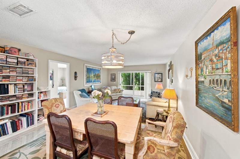 2 bedroom Villa at 193 Lake Evelyn Drive, Golden Lakes Village Condo 1 Thru 13-A, West Palm Beach — photo 5