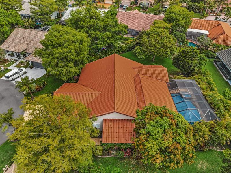 4 bedroom Single Family Residence at 7908 NW 85th Terrace, Woodmont Tract 57, Tamarac — photo 3