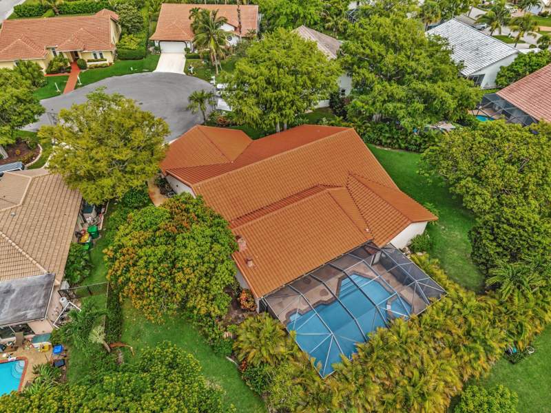 4 bedroom Single Family Residence at 7908 NW 85th Terrace, Woodmont Tract 57, Tamarac — photo 4