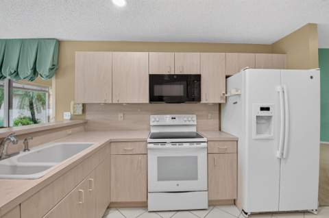 143 Citrus Park Circle, Boynton Beach FL - photo 15 of 39