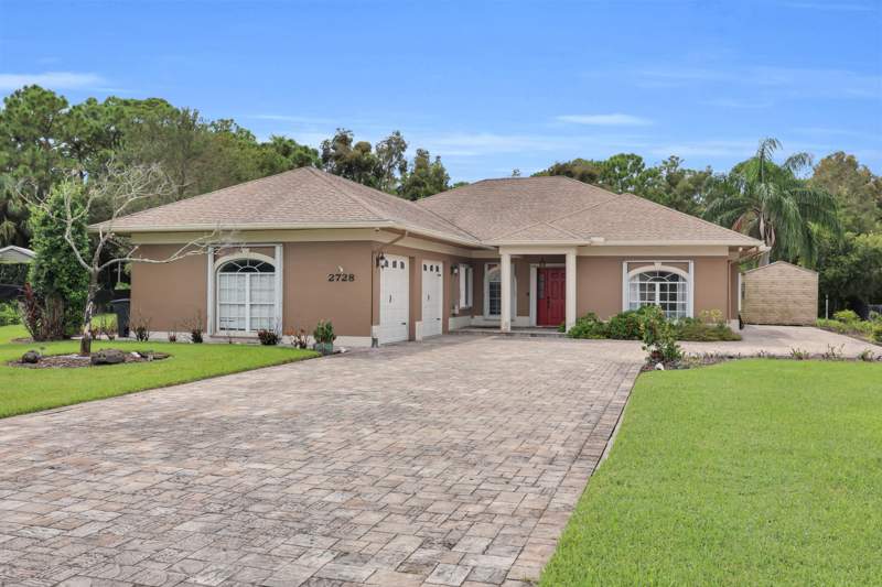 3 bedroom Single Family Residence at 2728 Serenity Circle, Palm Lakes Gardens, Fort Pierce — photo 2