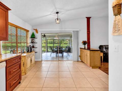 5420 Pine Circle, Coral Springs FL - photo 10 of 50